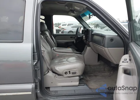 2002 Chevrolet Tahoe Lt z USA, uszkodzony, nr VIN 1GNEC13T72R300651